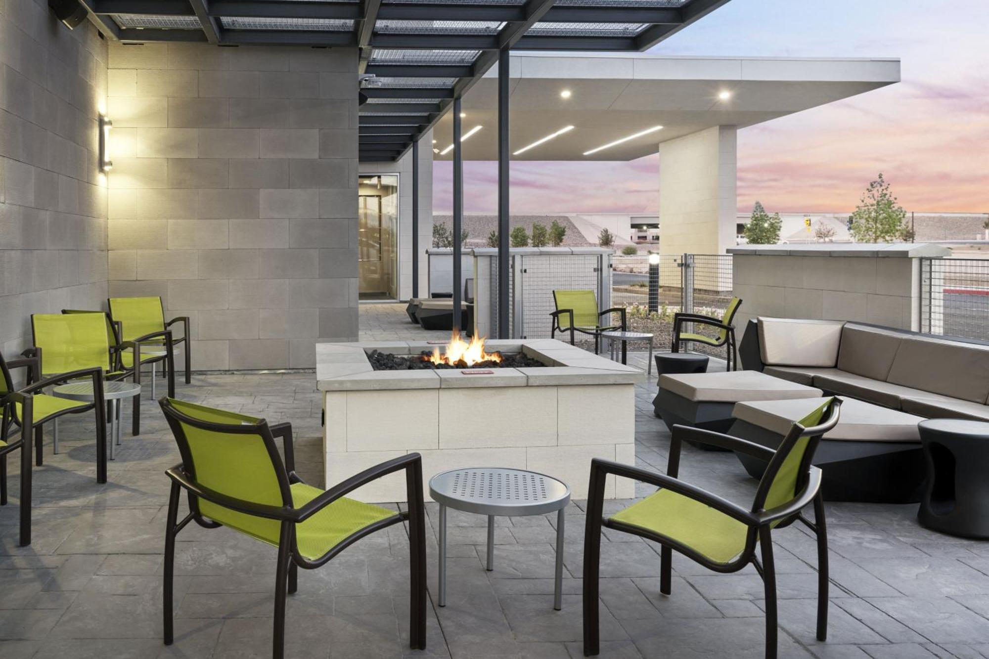 Springhill Suites By Marriott Las Vegas Airport Экстерьер фото